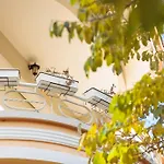 Ufo Boutique Hotel