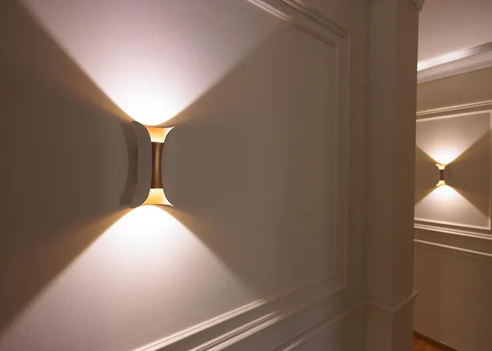 Ufo Boutique 3* טיראנה