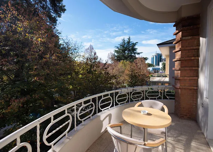 מלון Ufo Boutique